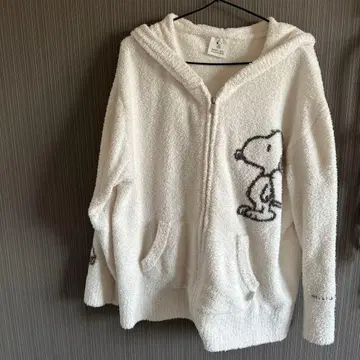 젤라피케 스누피 후드티 룸웨어