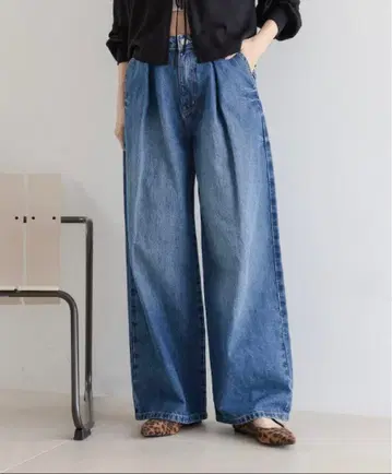 로리즈팜 턱 와이드 데님 L 사이즈 미사용 새상품