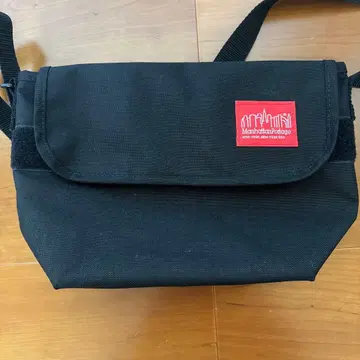 맨하탄 포티지 숄더백 블랙