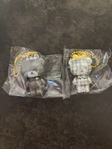 헬로키티 흑백 걸리시 쌍둥이 코디 시크릿 마스코트 참