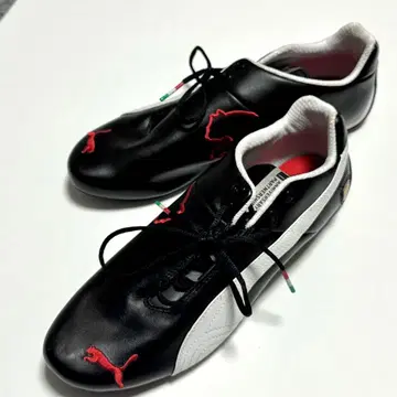 Puma 축구화 블랙/레드