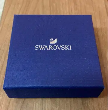 [ 새상품급 ] Swarovski 골드 하트 목걸이 박스 포함