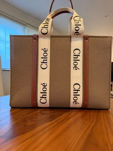 끌로에 베이지 토트백