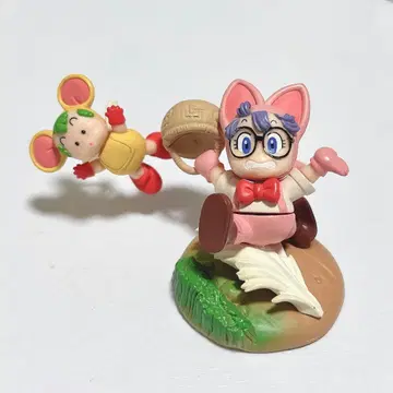 Dr. 슬럼프 아라레짱 HG 피규어