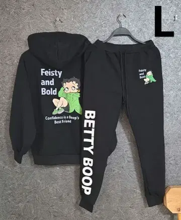 미사용 새상품 택 포함 베티 셋업 상하의 세트 L