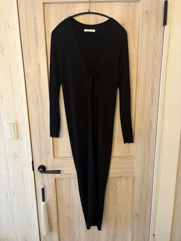 GALERIE VIE 블랙 롱 니트 원피스