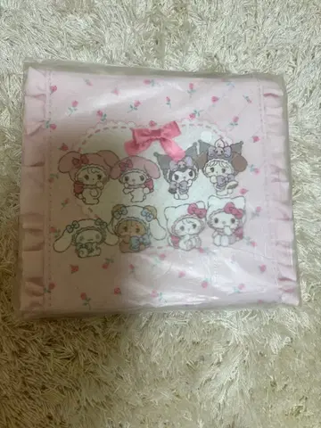 산리오 캐릭터즈 mikko illustrations 거울