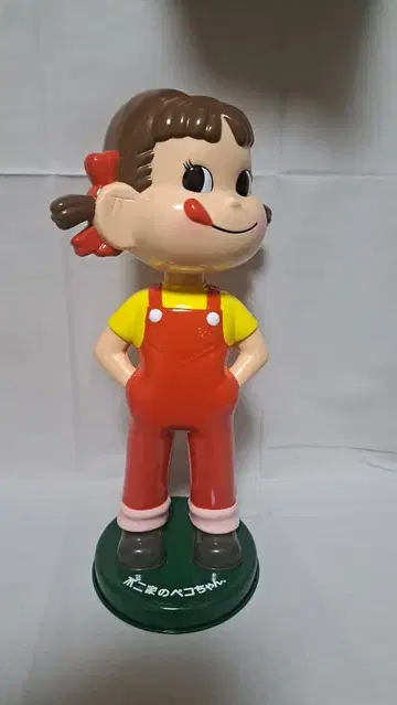 페코짱 흔들인형