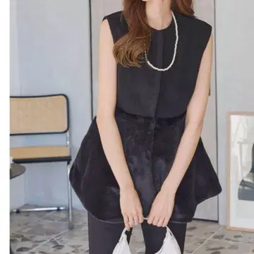 [ 새상품 ] 고베 레터스 퍼 베스트 블랙