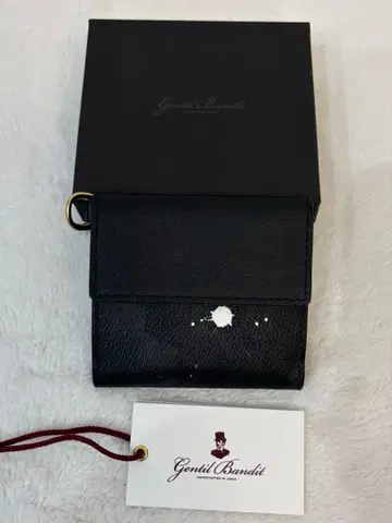 미사용 새상품 Gentil Bandit 블랙 접이식 지갑