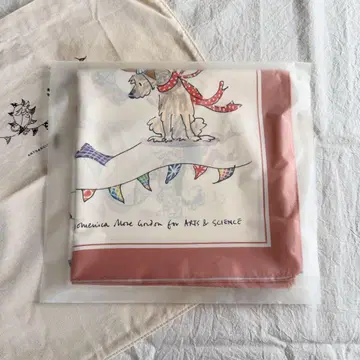 미사용 새상품 arts&science 스카프