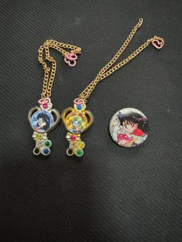 세일러문 R 캐릭터 액세서리+캔뱃지 3세트