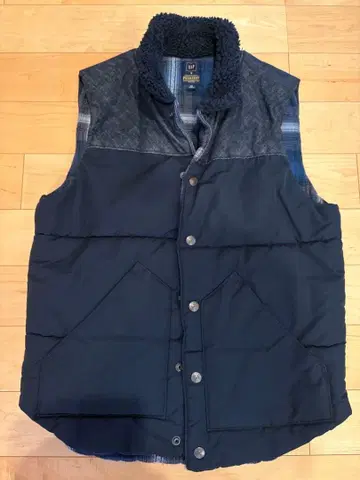 GAP 네이비 다운 베스트 체크 안감