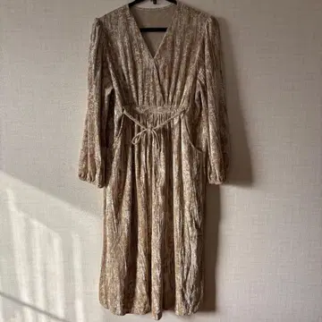 벨로아 롱 원피스