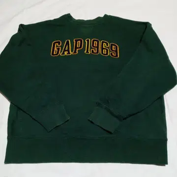 GAP 1969 다크 그린 맨투맨 M