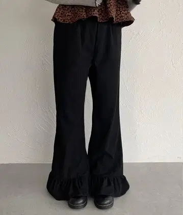 코듀로이 프릴 플레어 팬츠