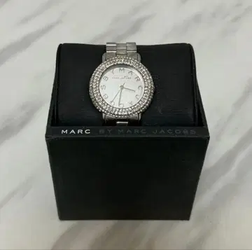 [ 최종! ] 마크제이콥스 실버 손목시계 스와로브스키 페이스