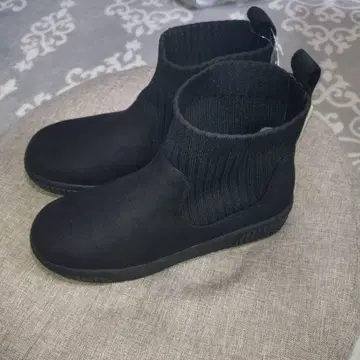 블랙 니트 삭스 부츠