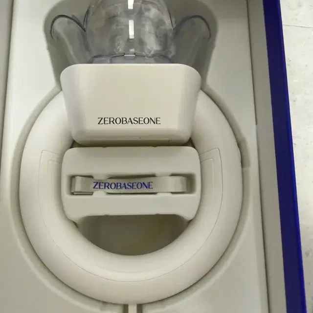 제로베이스원 제베원 응원봉 로즈링