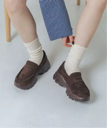 통굽 스니커즈 로퍼 브라운