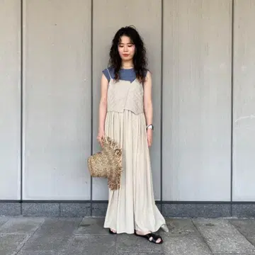 RBS 비대칭 컷 절개 원피스 Ray Beams