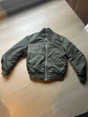 MA-1 플라이트 자켓