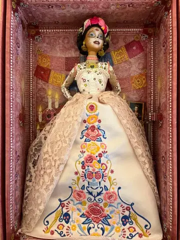 죽은 자의 날 바비 2020년 디아 데 무에르토스 인형