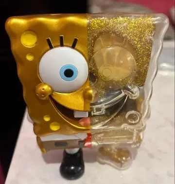 전시만 스펀지밥 글리터 피규어