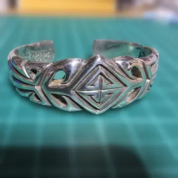 나구알 실버 팔찌