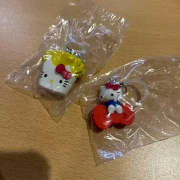 헬로키티 아메리칸 디자인 메지루시 액세서리 리본 감자