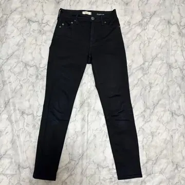 YANUK Patricia 야누크 파트리샤 블랙 24