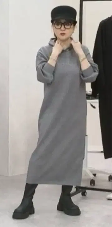 택 포함 새상품! 앤코 키 코어 스팬얀 니트 원피스 큐빅 반짝반짝