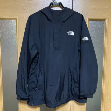 THE NORTH FACE 블랙 풀오버 나일론 자켓
