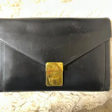 블랙 가죽 봉투형 클러치백