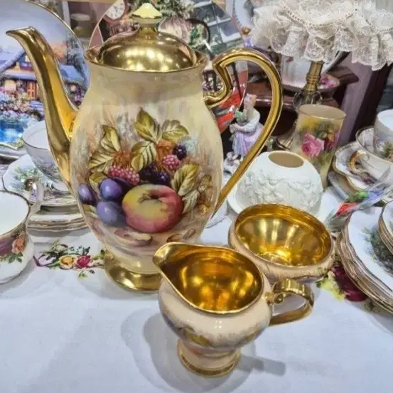UK Orchard Gold Coffee Pot Set