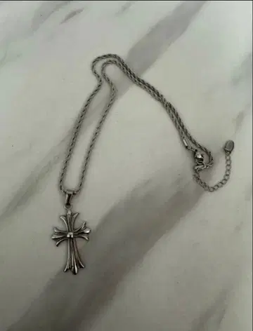 [최종 처분] 크로스 목걸이 cross twisted necklace