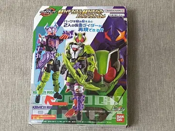 [ 결품 없음 ] 리볼브 체인지 피규어 닌자 & 좀비 폼 세트