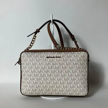 2510-473 | 새상품급 | 마이클코어스 숄더백 브라운 올 로고 무늬