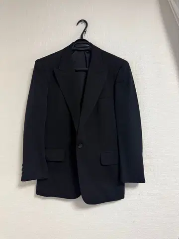 DAKS 울 테일러드 자켓 블랙