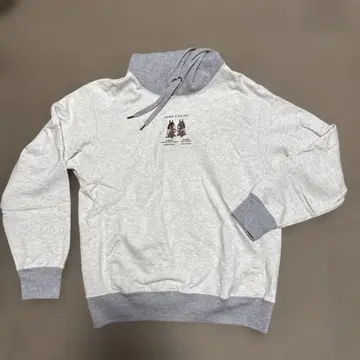 UNIQLO x 경마 콜라보 후드티 프리미어