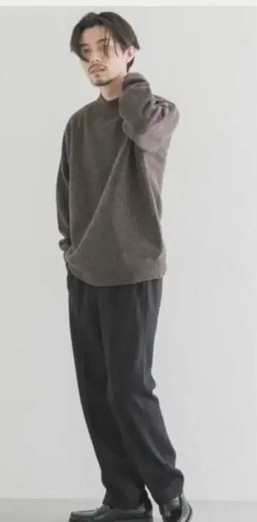 어반 리서치 5G 멜란지 모크넥 니트 크루넥