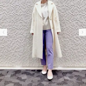 플라스테 샤기 롱 코트 화이트