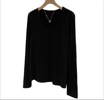 블랙 V넥 긴팔 T셔츠