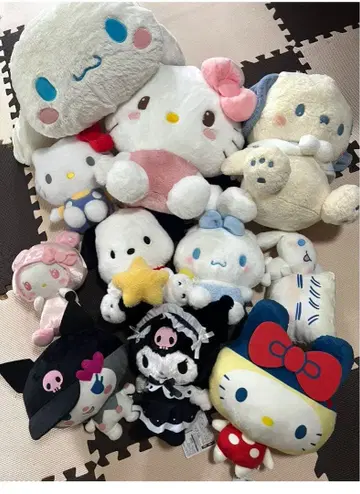 산리오 봉제 인형 묶음 판매 키티 쿠로미 시나모롤