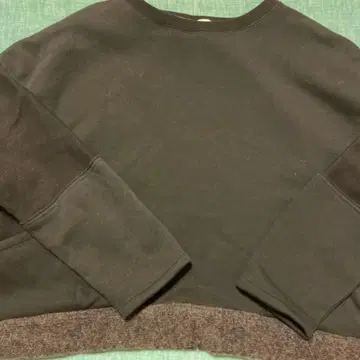 AVIE 블랙 트레이닝복