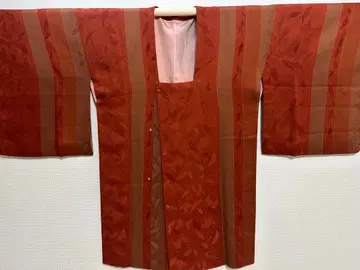 엠보싱 롱 코트 나뭇잎 패턴 249