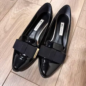 DIANA 리본 오페라 신발