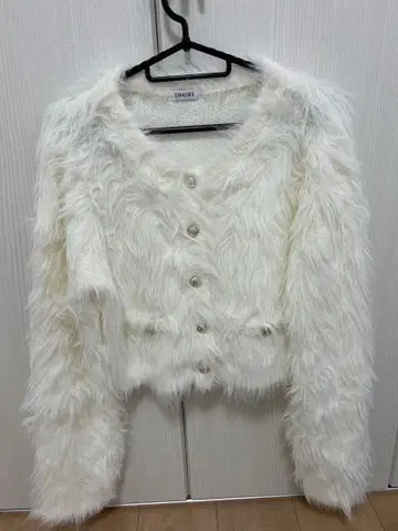 INGNI 화이트 퍼 가디건