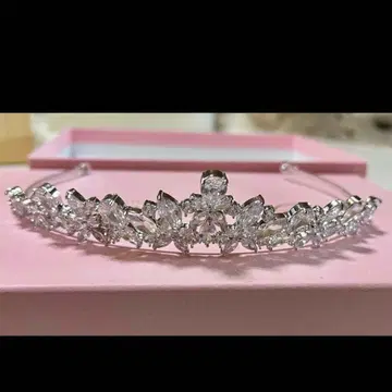 Just Married 티아라