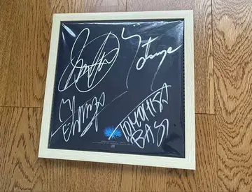 린드버그 LINDBERG 사인